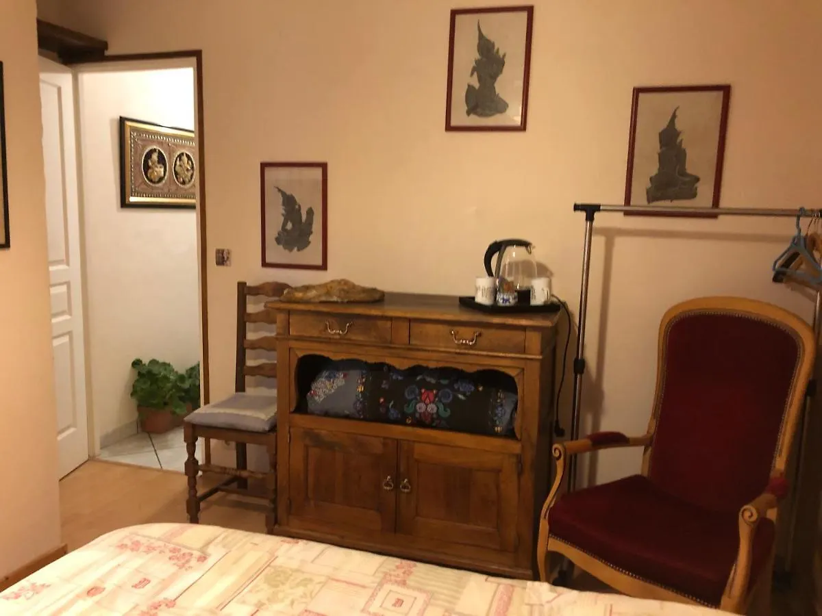 Chambre D'Hotes Les Chapelles