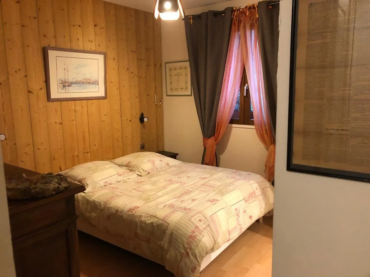 Chambre D'Hotes Les Chapelles 0*,
